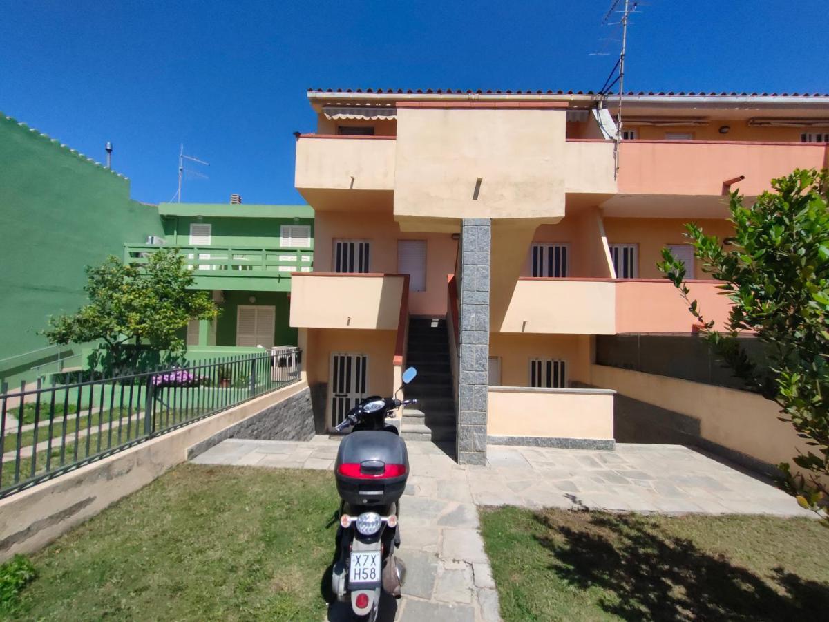 Oasy4 Apartment วิลลัสซีมีอุส ภายนอก รูปภาพ