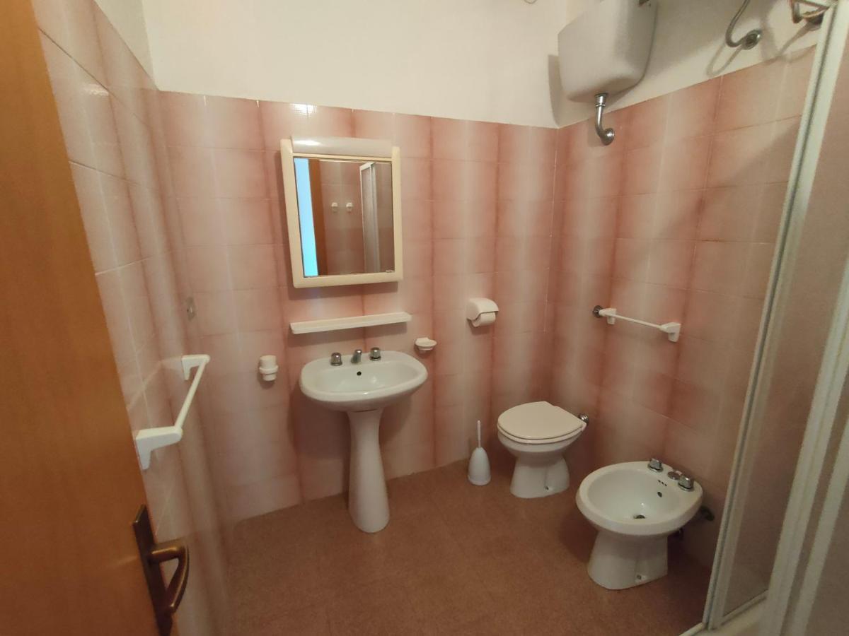 Oasy4 Apartment วิลลัสซีมีอุส ภายนอก รูปภาพ