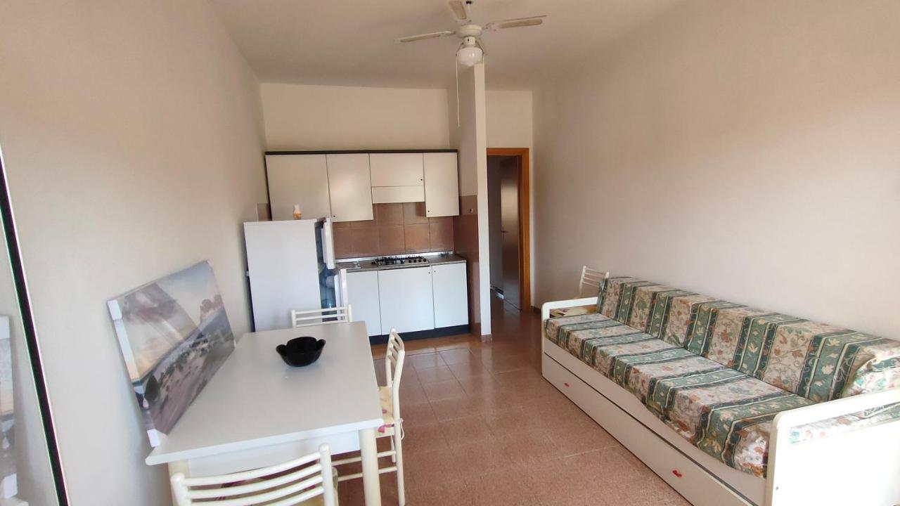 Oasy4 Apartment วิลลัสซีมีอุส ภายนอก รูปภาพ