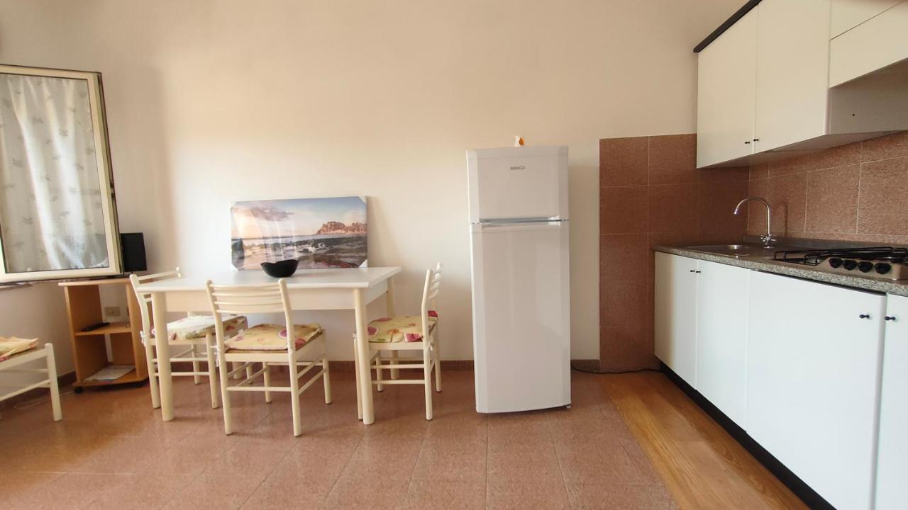 Oasy4 Apartment วิลลัสซีมีอุส ภายนอก รูปภาพ